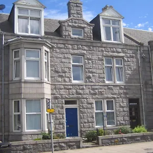 armadale-guest-house-aberdeen.hotelsaberdeenuk.com/