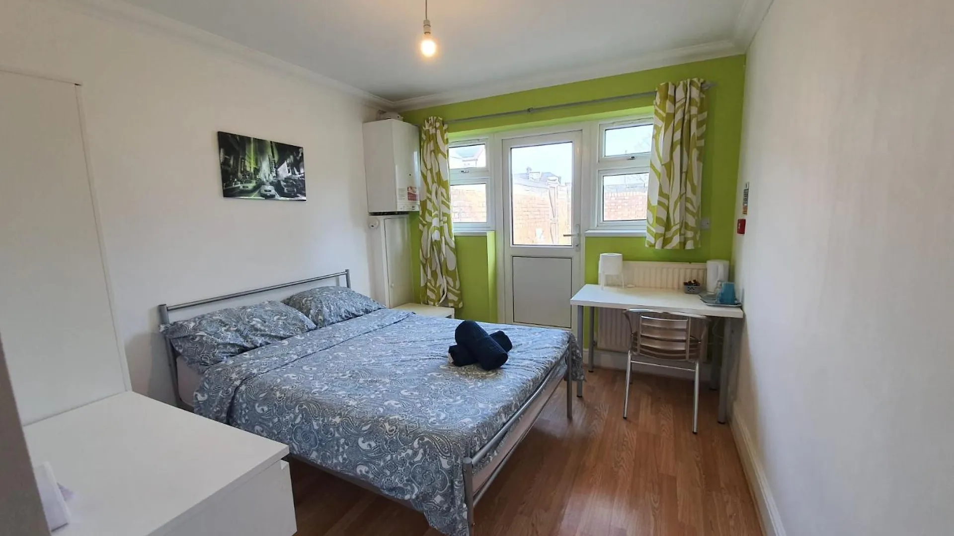 London Ilford Rooms Goodmayes Guest house