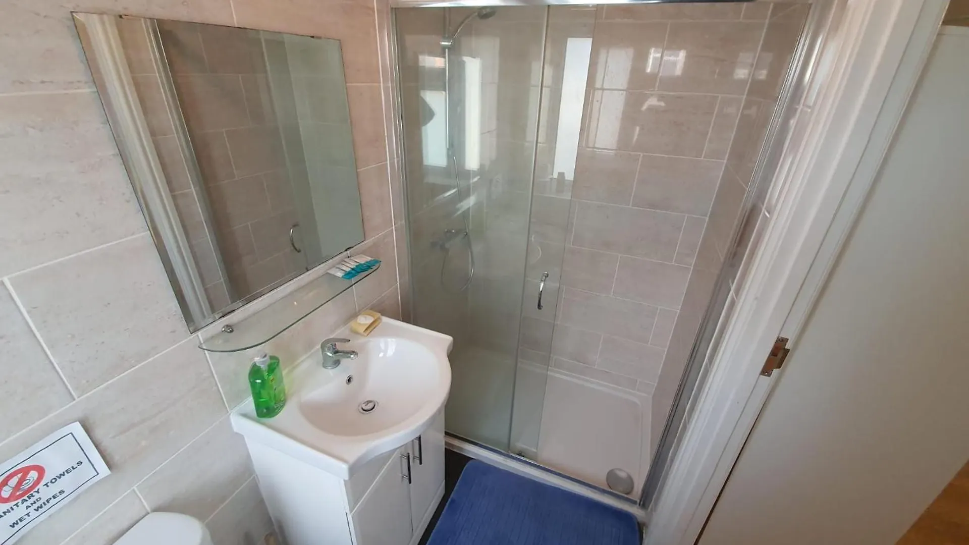London Ilford Rooms Goodmayes Guest house