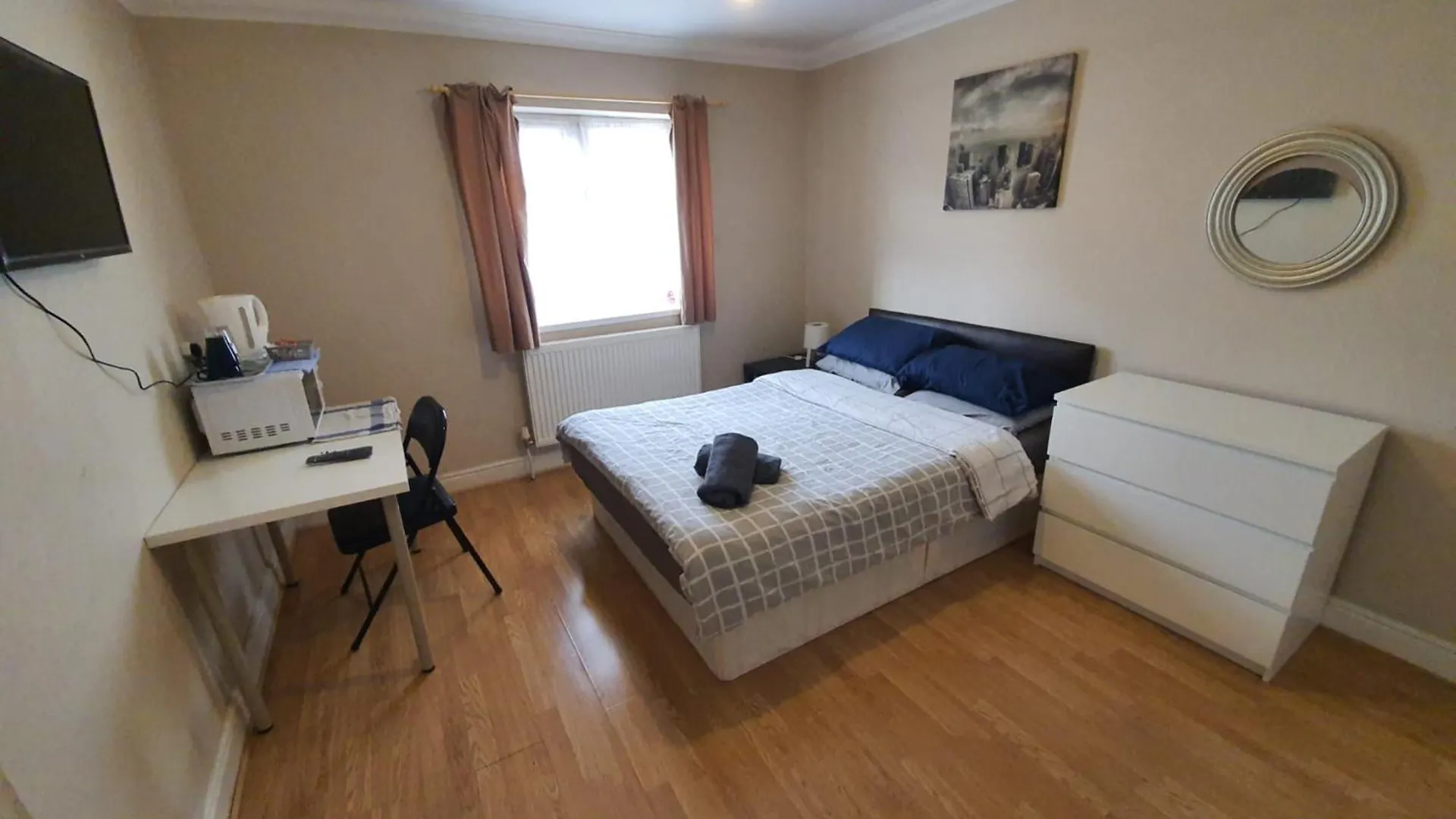 London Ilford Rooms Goodmayes